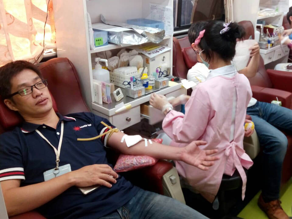 臨廣園區熱血一夏，雷科同仁熱心捐血