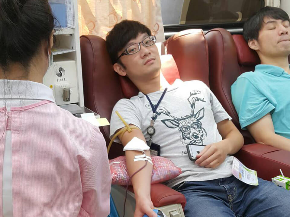 臨廣園區熱血一夏，雷科同仁熱心捐血