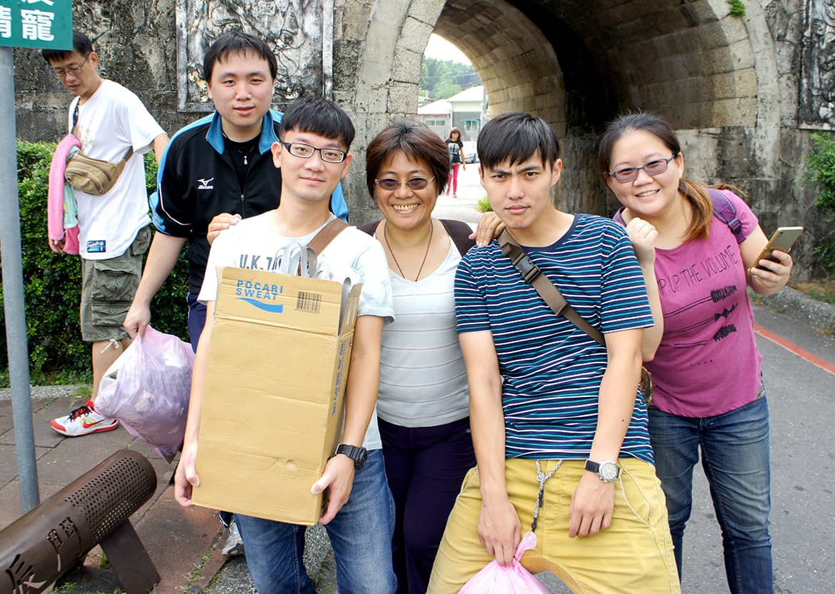 雷科左營大龜山淨山活動