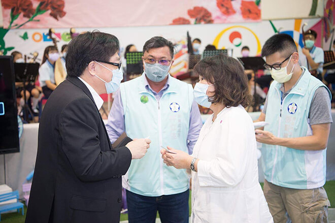雷科鄭再興董事長贊助嘉義市國小