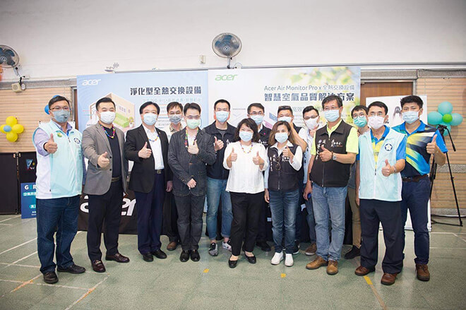 雷科鄭再興董事長贊助嘉義市國小