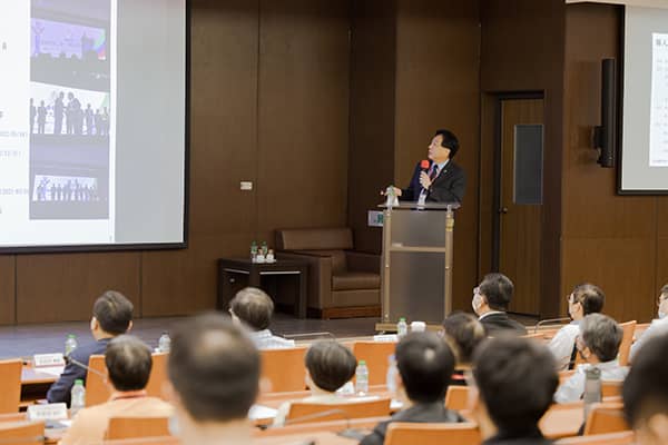 雷科董事長獲邀至中山大學半導體學院向師生分享創業歷程