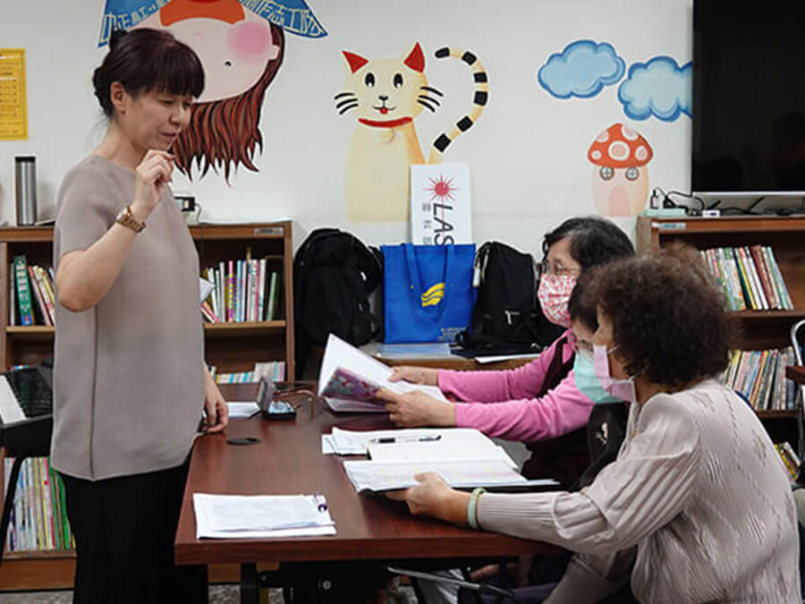 第三屆「翻轉．築夢．高雄」圓夢實踐計畫-「銀色時光唱歌專輯 高齡築夢實踐計畫」