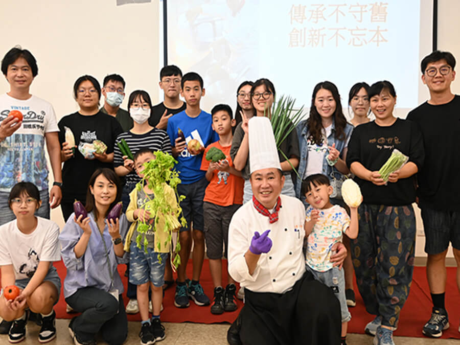 雷科化身鹽埕擺渡人 攜手共創「2024 鹽夏不夜埕」