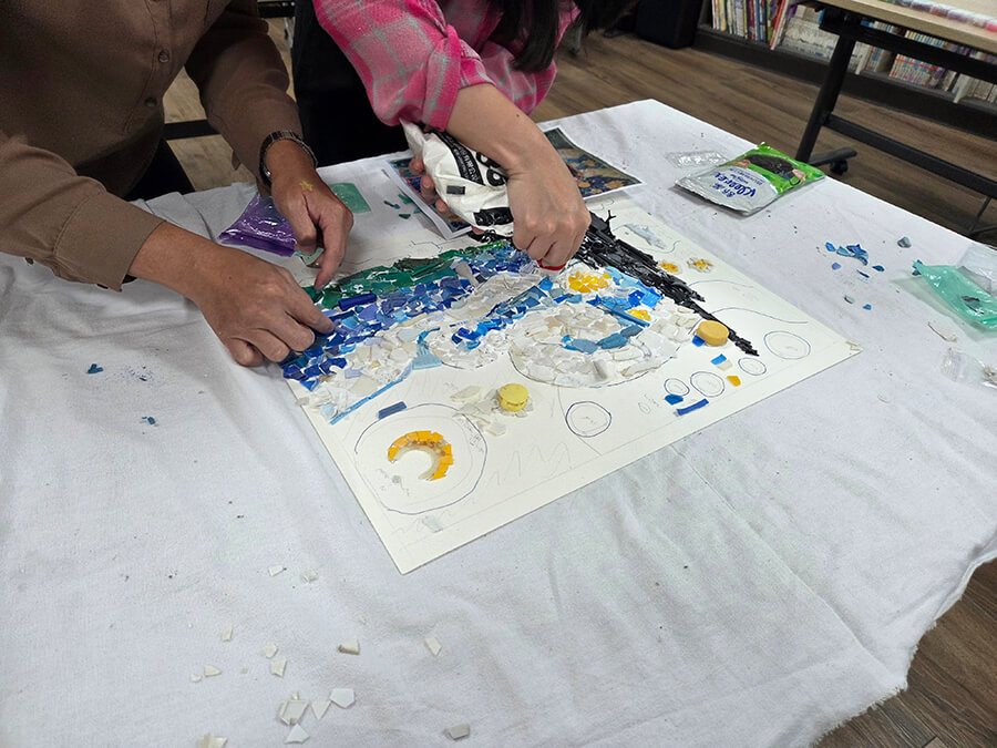 永續種子萌芽！獅甲國小學童攜手創作海廢藝術《星夜》